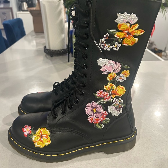 Dr. Martens Black Lace Up Boots with Floral Embroidery - Picture 1 of 9